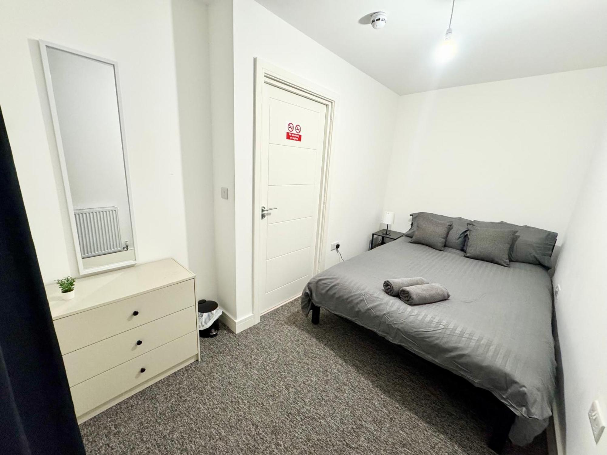 Small Double Westbury-on-trym