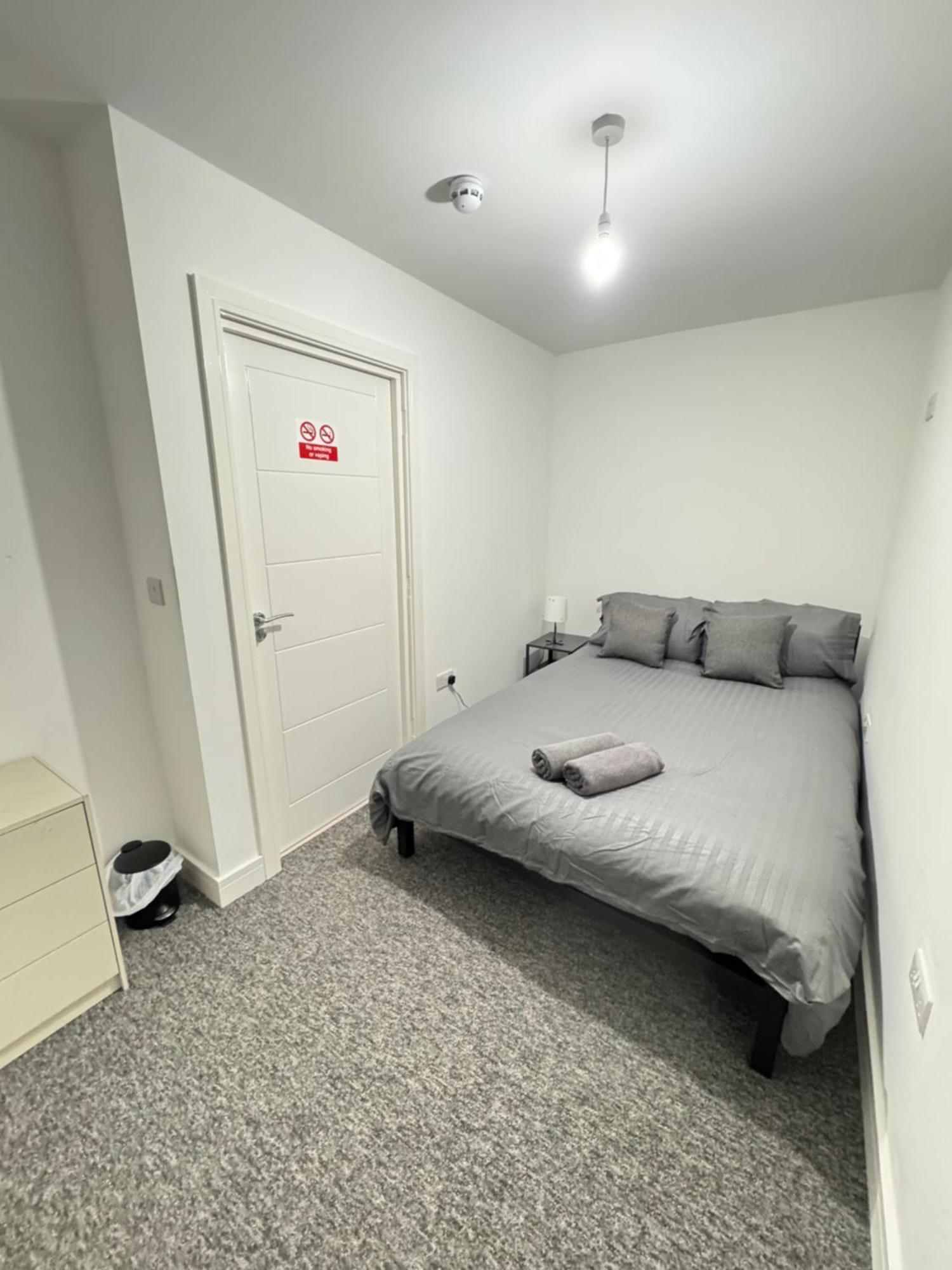 Small Double Westbury-on-trym *